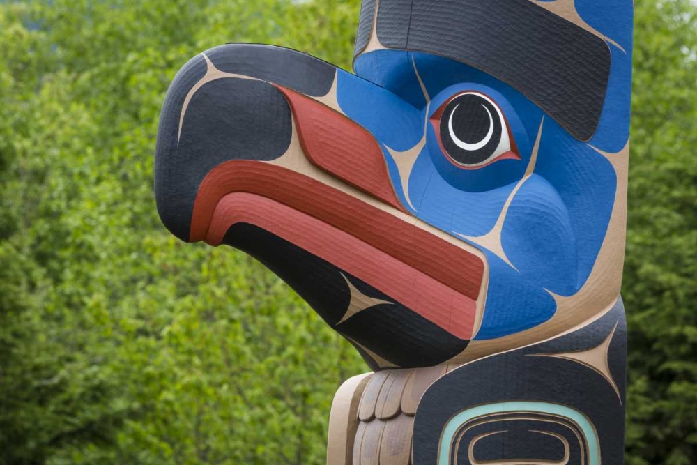 USA, Washington State, Jamestown Totem art PR